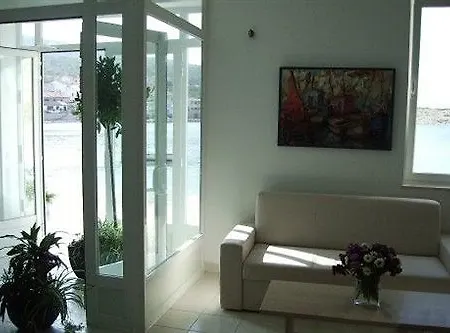 Tamarix Hotel 4*