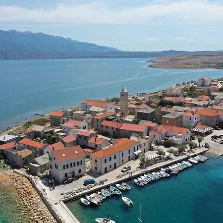 Tamarix Hotel