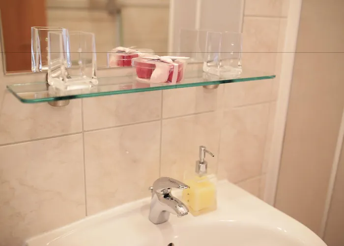 Отель Tamarix 4*