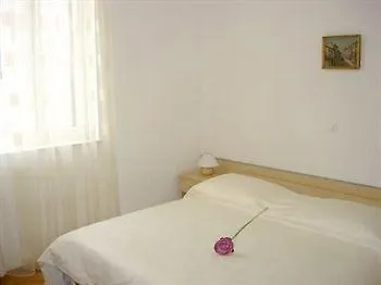 Tamarix Виньерац